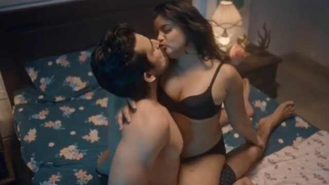 Mona 69 E2 Hindi Hot Web Series – Voovi